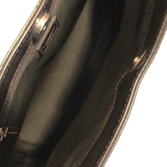 Burberry Small Tote - Picture 4 of 6